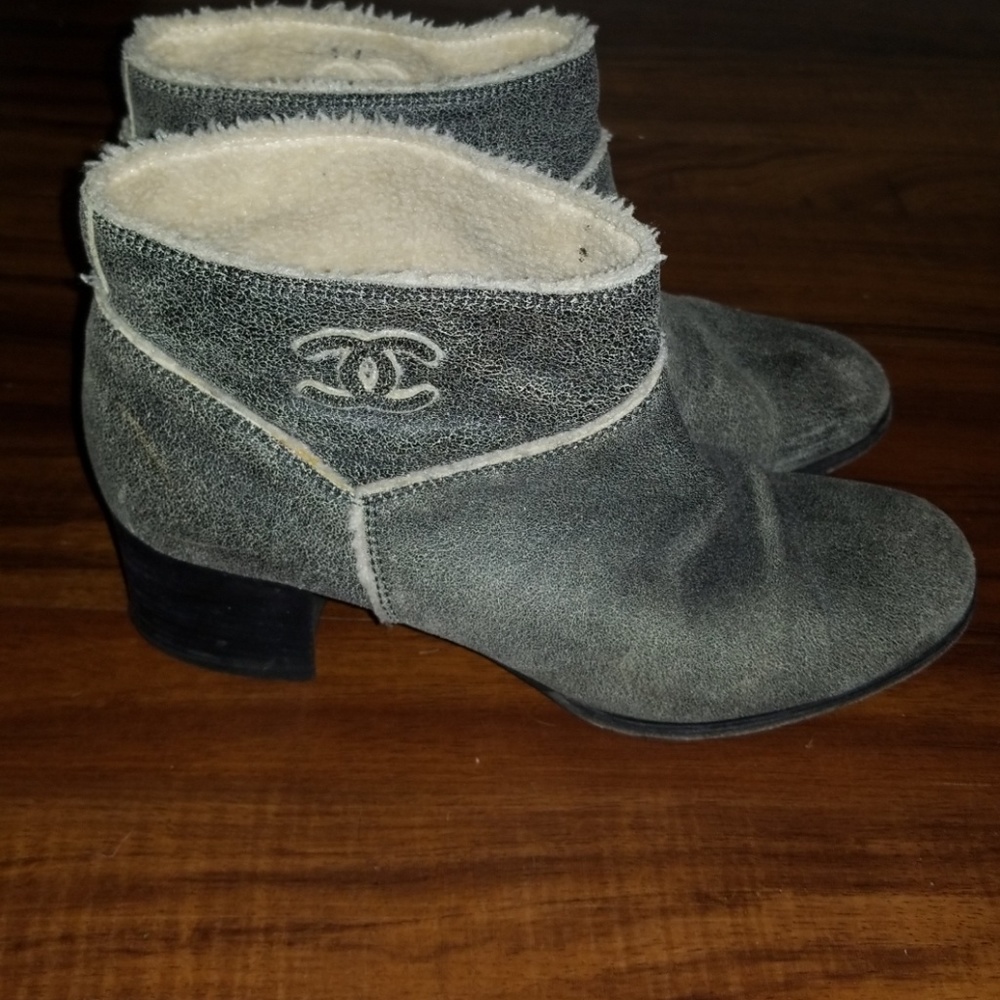 Chanel authentic shearling booties